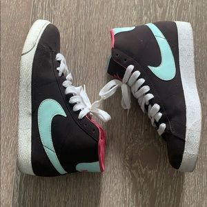 Nike mid top blazers